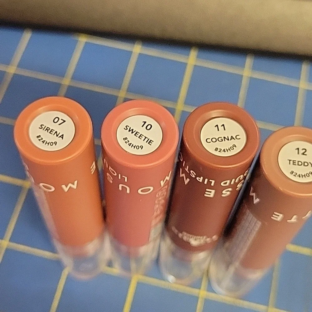 Italia Deluxe Mousse Matte Liquid Lipsticks Set of 4